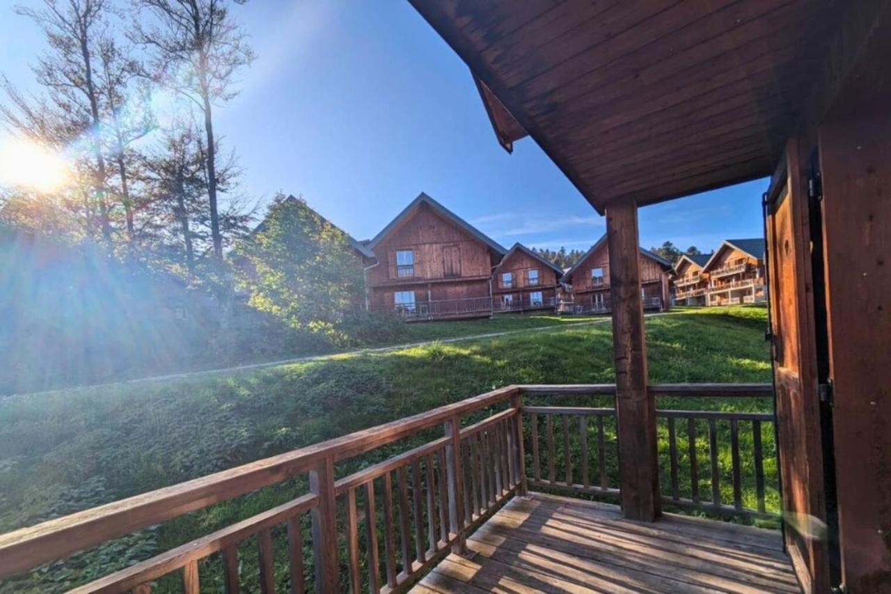 Chalet Moeki Acces Piscine Sauna Ле-Дезерт Экстерьер фото