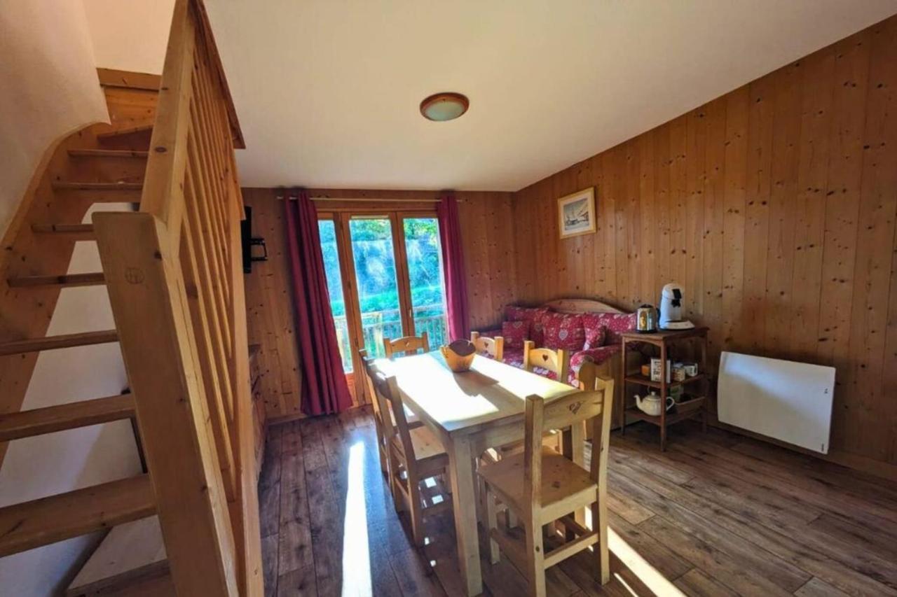 Chalet Moeki Acces Piscine Sauna Ле-Дезерт Экстерьер фото